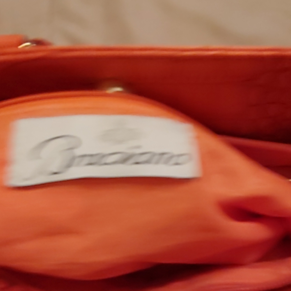 Purse - Picture 2 of 8
